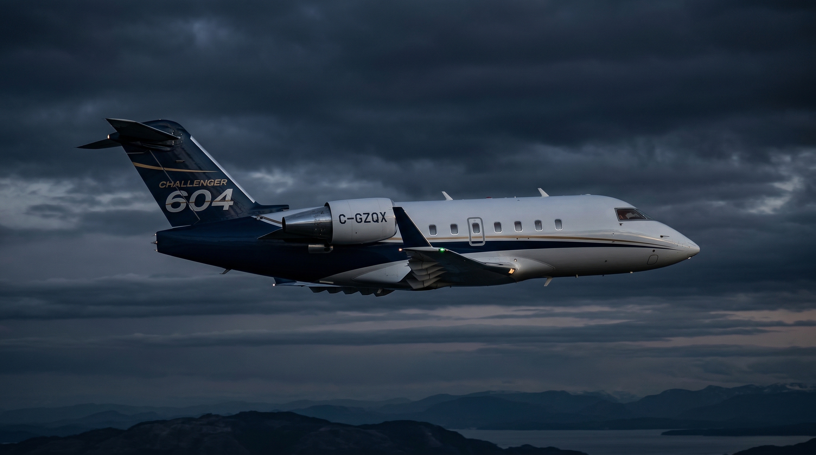 Bombardier Challenger 604 business jet in flight